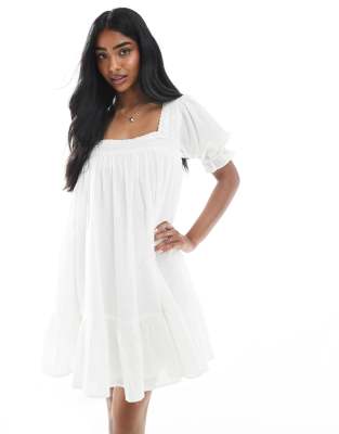 Miss Selfridge - Hängerkleid aus Voile in Weiß