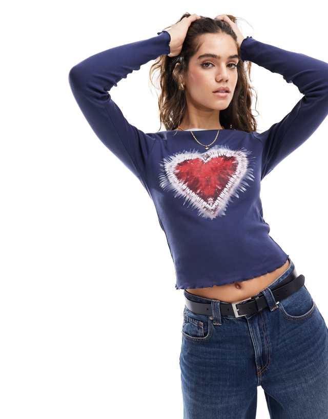 Miss Selfridge - heart graphic tee with long sleeve in navy