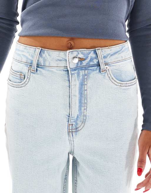 Miss Selfridge heart pocket straight leg jean in ice bleach wash, 5 of 5