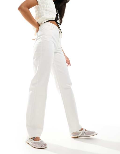 Miss Selfridge heart pocket straight leg jeans in ecru, 3 of 5