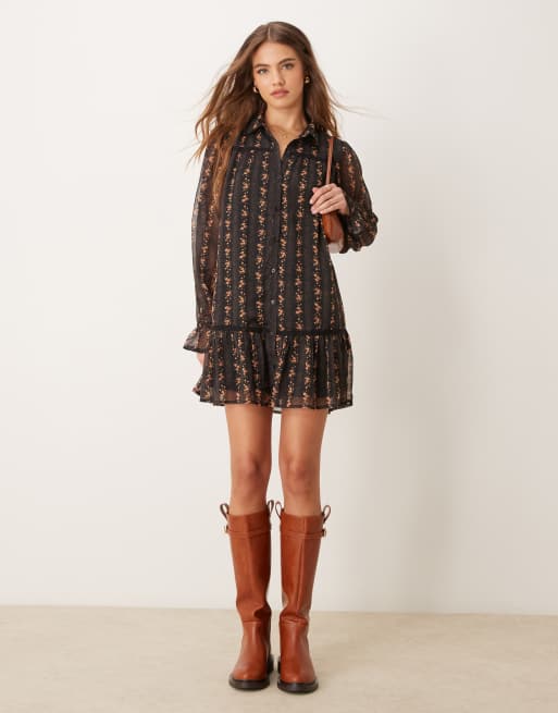 Miss Selfridge – Hemdkleid mit Blümchenmuster und Verzierung, 2 von 4