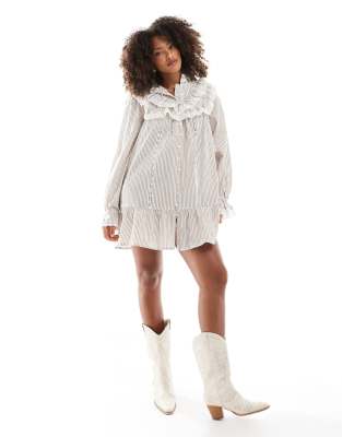 Miss Selfridge - Hemdkleid mit Streifenprint, Westerndesign und Rüschendetails-Bunt