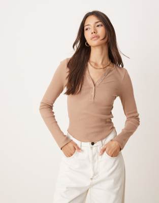 henley long sleeve top with poppers in ginger snap-Multi