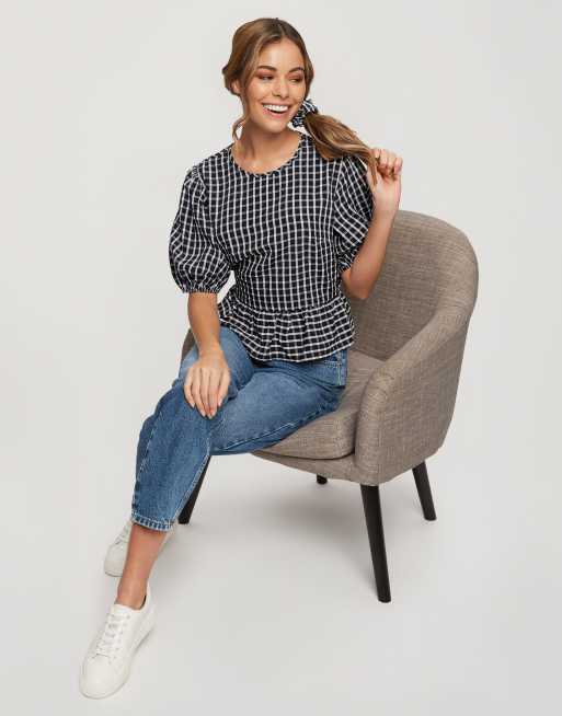 Miss Selfridge – Hochgeschlossene, schwarz karierte Bluse mit Puffärmeln, 4 von 4