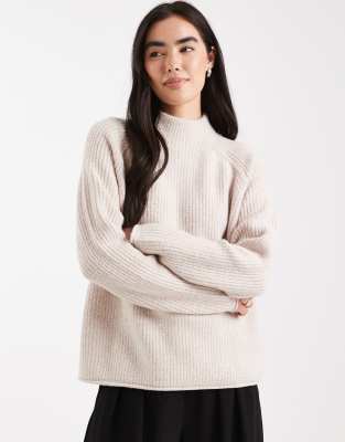Miss Selfridge - Hochgeschlossener Oversize-Pullover in Haferbeige-Neutral