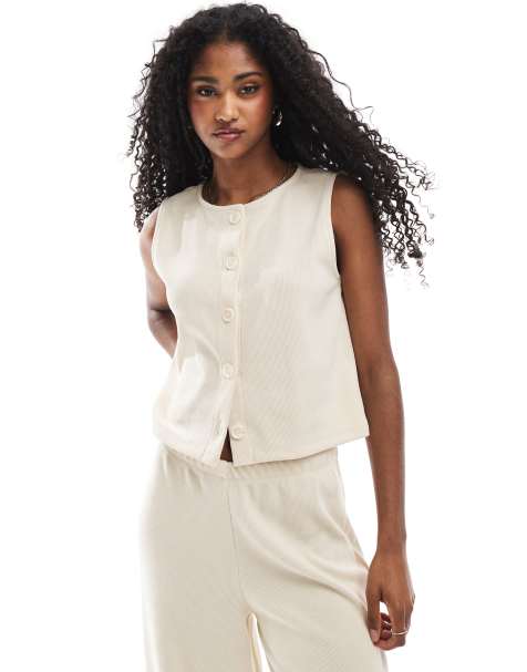 Miss Selfridge – Hochwertiges Westen-Top aus weichem Rippstoff in Elfenbein, Kombiteil - view 1