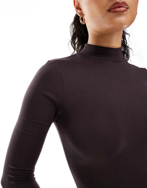 Miss Selfridge - Hoogsluitende body in chocoladebruin, 3 van 4