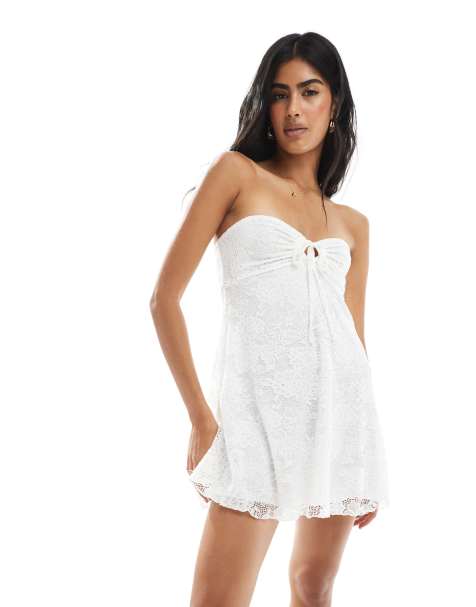 Miss Selfridge - Hvid babydoll-kjole med bandeau-snit i blondestof - view 1