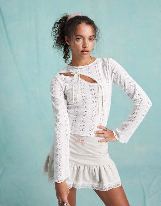 Miss Selfridge - Hvid blondetop med to sløjfer