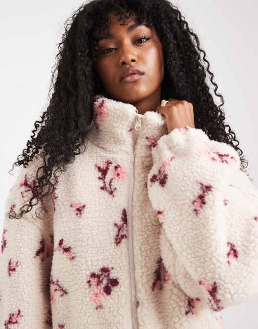 Miss Selfridge – Jacke aus geblümtem Teddyfell mit Reißverschluss, 3 von 4