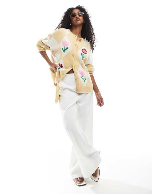 Miss Selfridge jacquard flower cardigan in buttermilk, 2 of 4