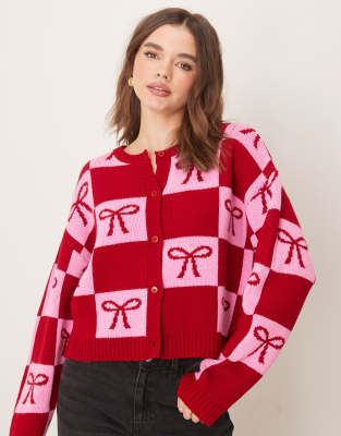 Miss Selfridge - Jacquard-Strickjacke in Rosa und Rot mit Schleifendetail-Bunt