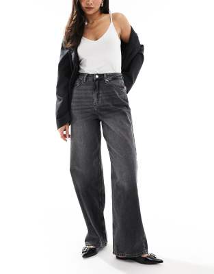 Miss Selfridge - Jean baggy avec naud floqué sur les poches - Noir délavé