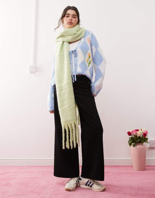 Miss Selfridge - Jeans met wijde pijpen in effen zwart