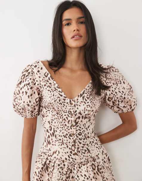 Miss Selfridge Jeans-Minikleid mit Puffärmeln und Animal-Print - view 1