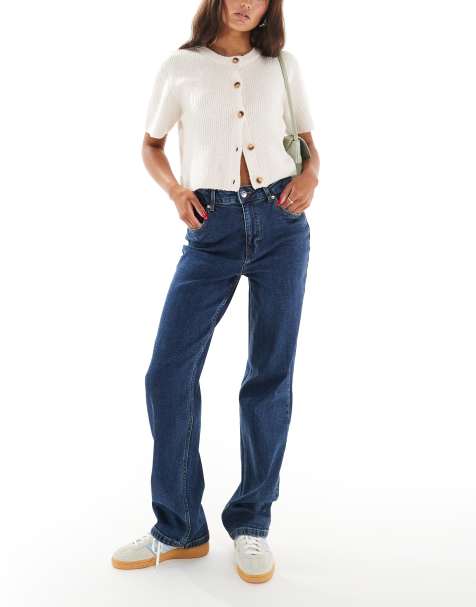 Miss Selfridge – Jeansy z prostymi nogawkami i kieszeniami w kształcie serca w kolorze indygo - view 1