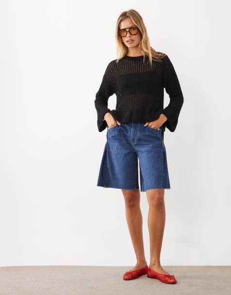 Miss Selfridge - Jersey de croché con bajo peplum y mangas en negro - view 1