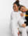 Thumbnail 1 van 4