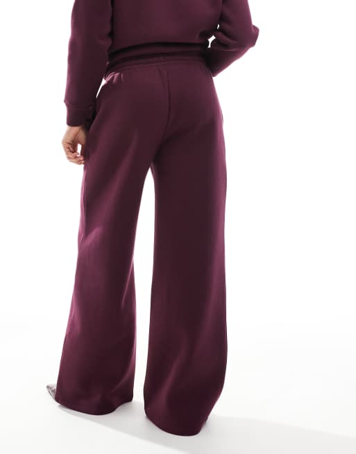 Miss Selfridge – Jogginghose in Burgunderrot mit weitem Bein, Kombiteil, 4 von 5