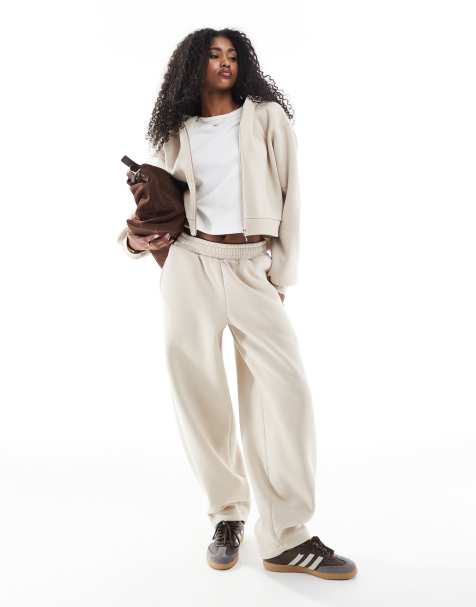 Miss Selfridge – Jogginghose in Hellbeige, Kombiteil - view 1