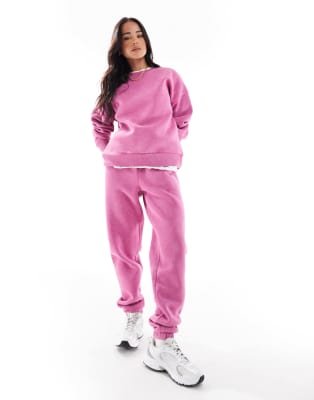 Miss Selfridge - Jogginghose in rosa Acid-Waschung mit Bündchen-Lila