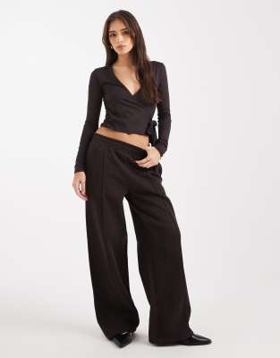 Miss Selfridge - Jogginghose in Schokobraun mit weitem Bein-Brown