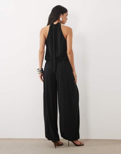 Miss Selfridge jumpsuit con apertura a goccia e bordino picot nero, 4 di 4