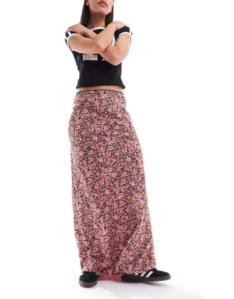 Miss Selfridge - Jupe longue coupée en biais à fleurs avec bords à picots - Multicolore - view 1