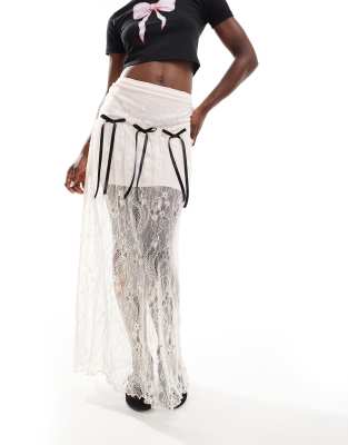 Miss Selfridge - Jupe longue en dentelle transparente avec nœuds contrastants - Rose - view 1