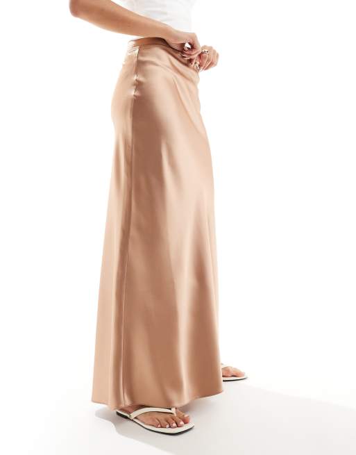 Miss Selfridge Jupe longue en satin coupée en biais avec détail