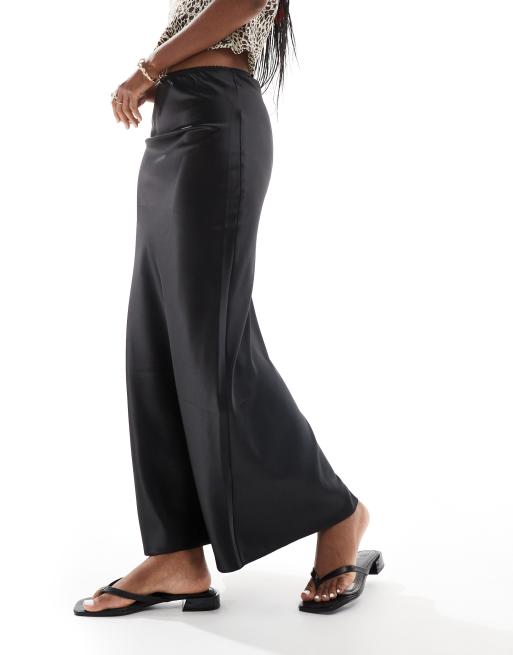 Miss Selfridge - Jupe longue en satin coupée en biais - Noir, 4 de 5