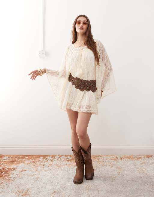 Miss Selfridge - Kanten jurk met lange mouwen in crème, 2 van 4