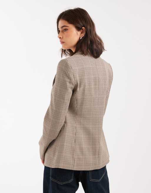 Miss Selfridge – Karierter, taillierter Blazer in neutralen Farben, 4 von 4