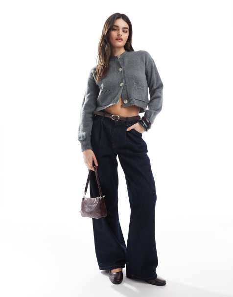 Miss Selfridge – Kastige Strickjacke in Grau mit Ziernaht und Rundhalsausschnitt - view 1