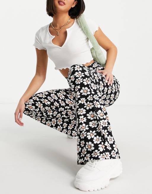 Miss Selfridge - Kick flare-broek met grote madeliefjesprint