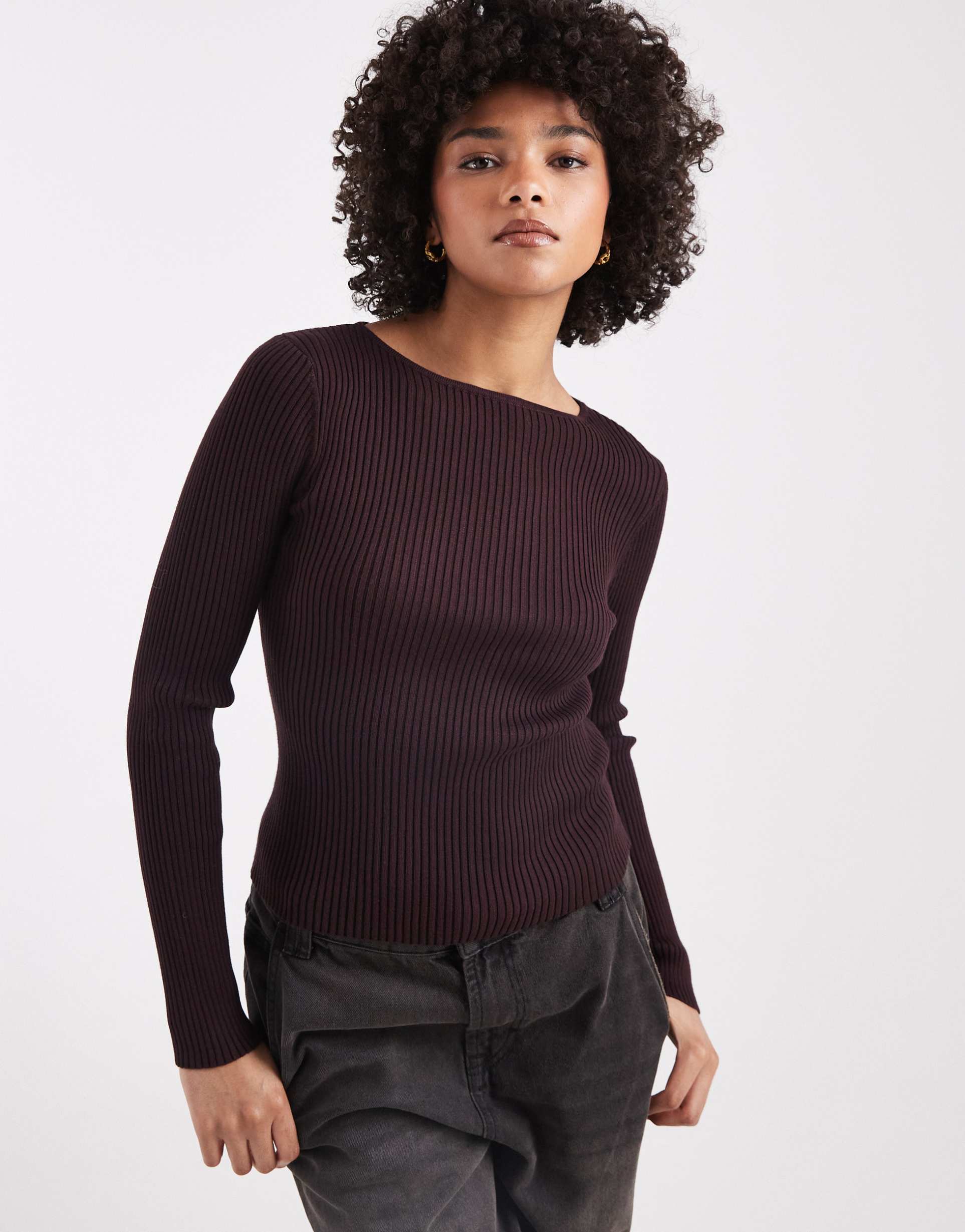 miss selfridge knit rib slash neck long sleeve top in chocolate
