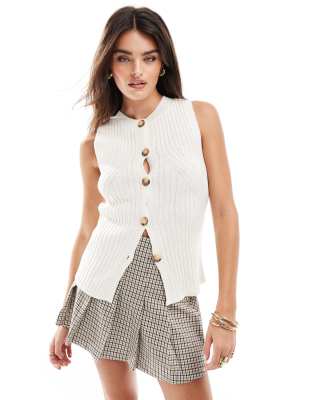 knit vest with button detailing-White