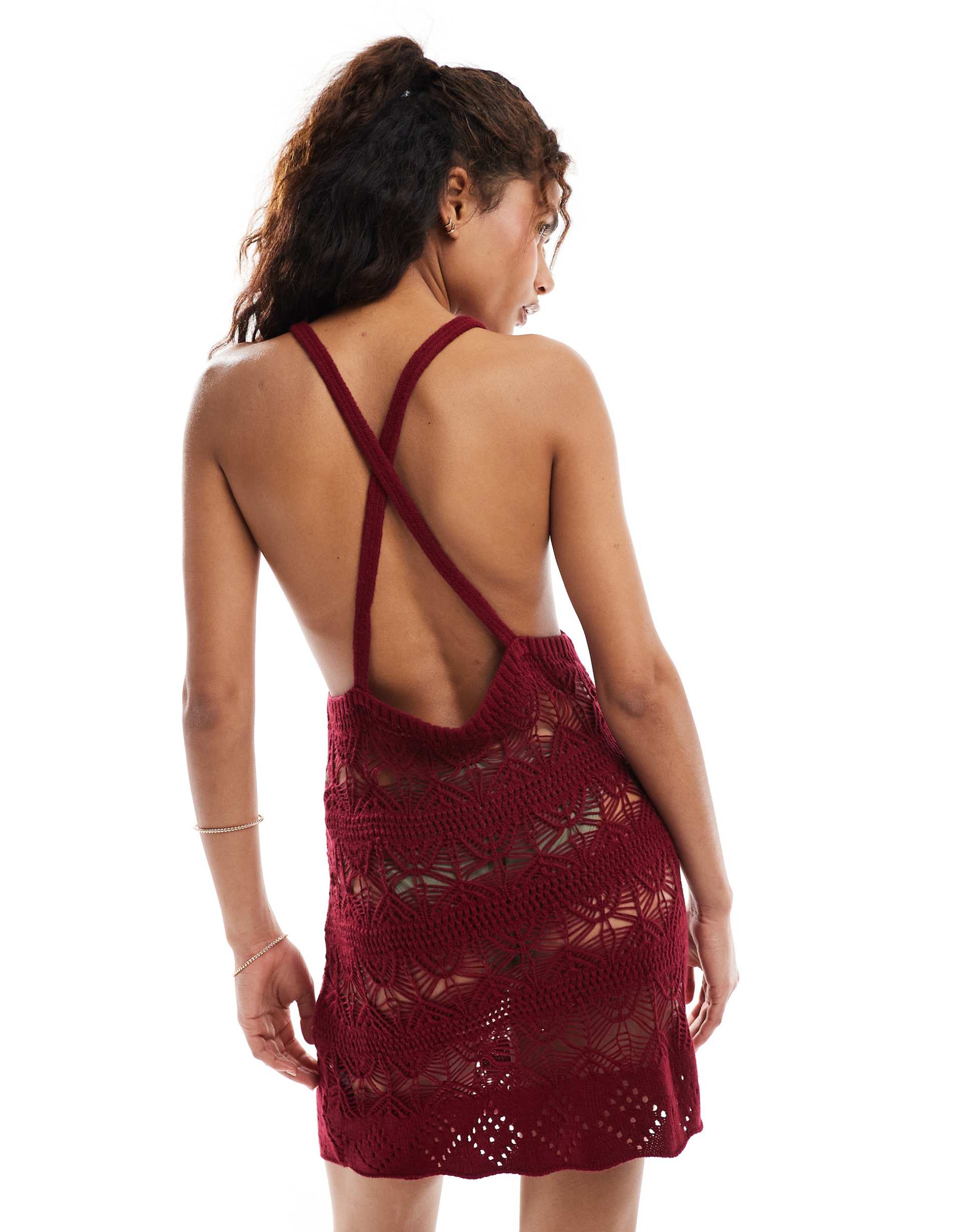 miss selfridge knitted crochet cami dress in burgundy