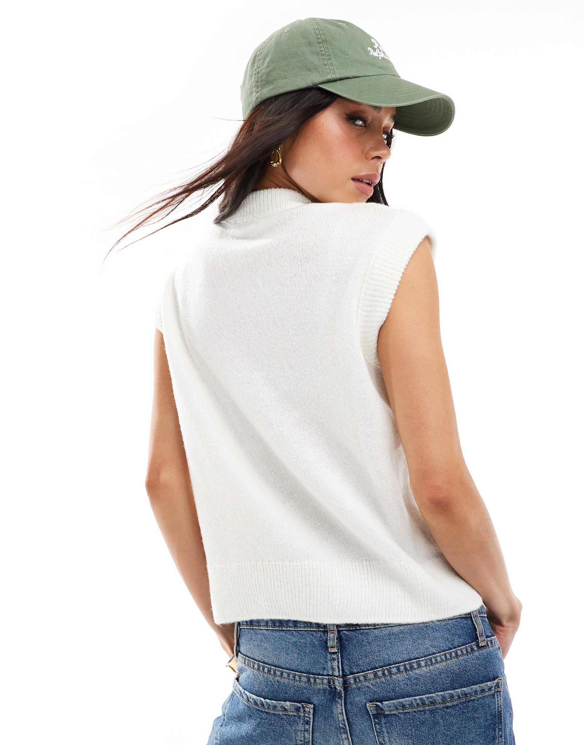 miss selfridge knitted tank in cream