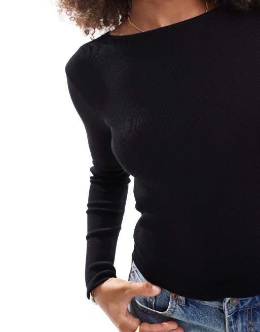 Miss Selfridge – Kompaktes, langärmliges Strickoberteil in Schwarz, 2 von 4