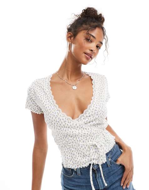 Miss Selfridge – Kopertowy top z dzianiny pointelle w drobny kwiatowy wzór - view 1