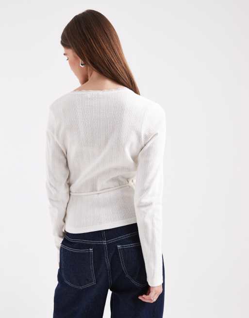 Miss Selfridge – Kremowy ażurowy top o kopertowym kroju, 4 z 4