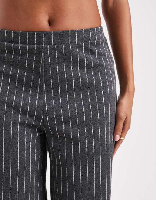 Miss Selfridge – Kritstrecksrandiga byxor med vida ben, del av set, 4 av 5