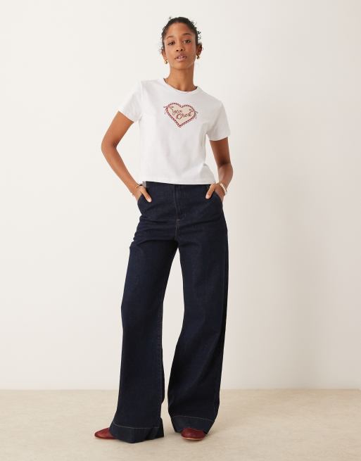Miss Selfridge – Krótki T-shirt z nadrukiem „Mon Cheri”, 3 z 4