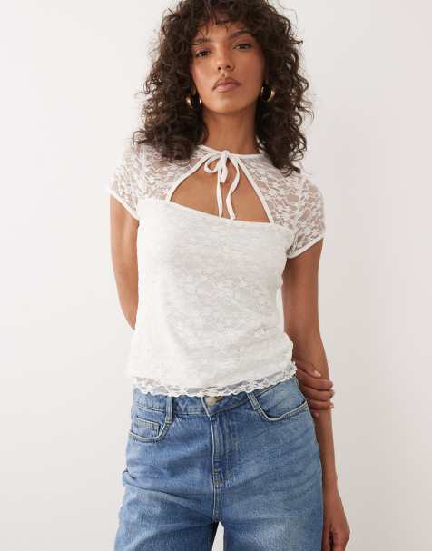 Miss Selfridge – Kurzärmliges Oberteil aus weißer Spitze mit gebundenem Ausschnitt - view 1