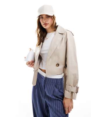 Miss Selfridge - Kurzer Trenchcoat in Beige-Neutral