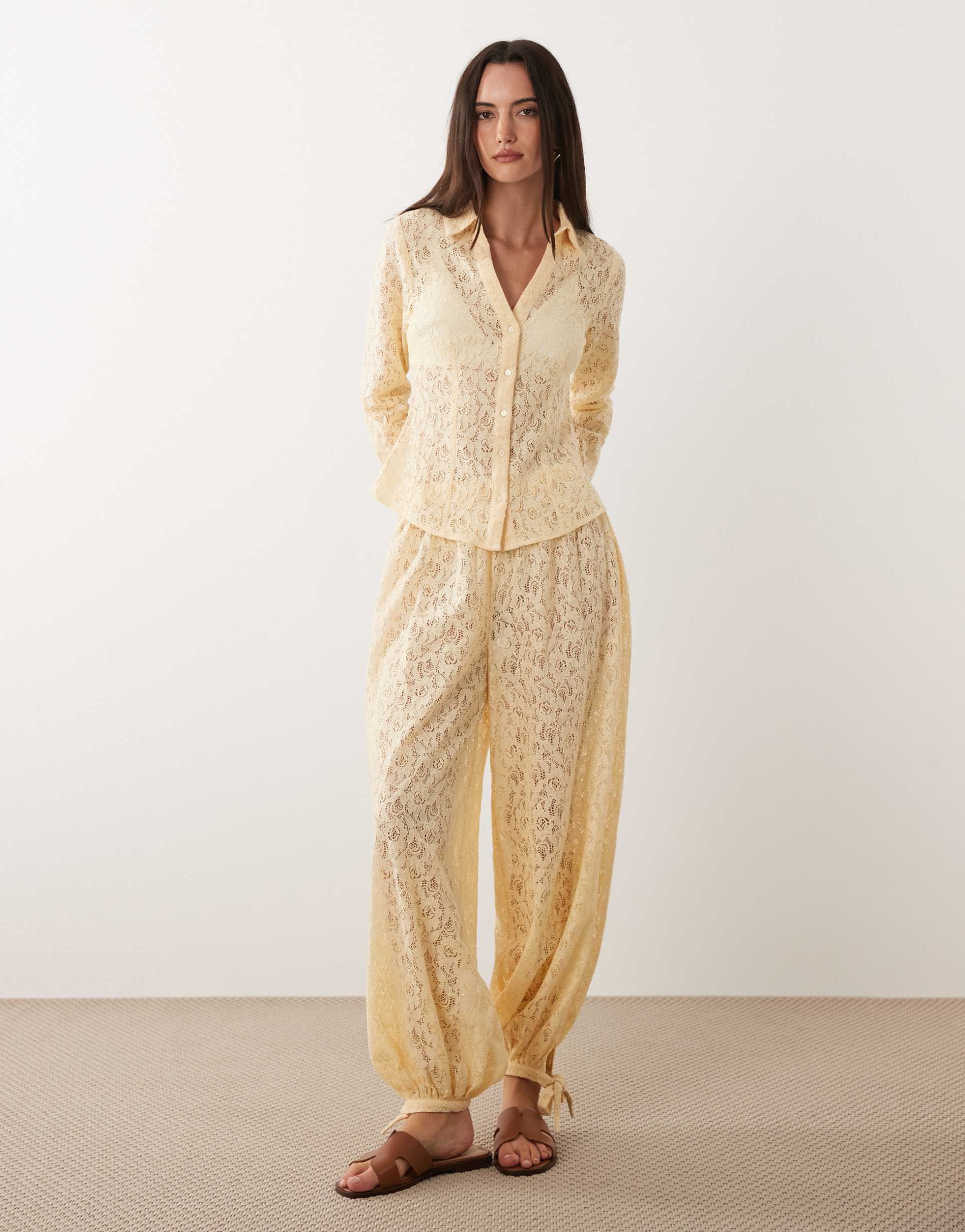 miss selfridge lace balloon pants in cream