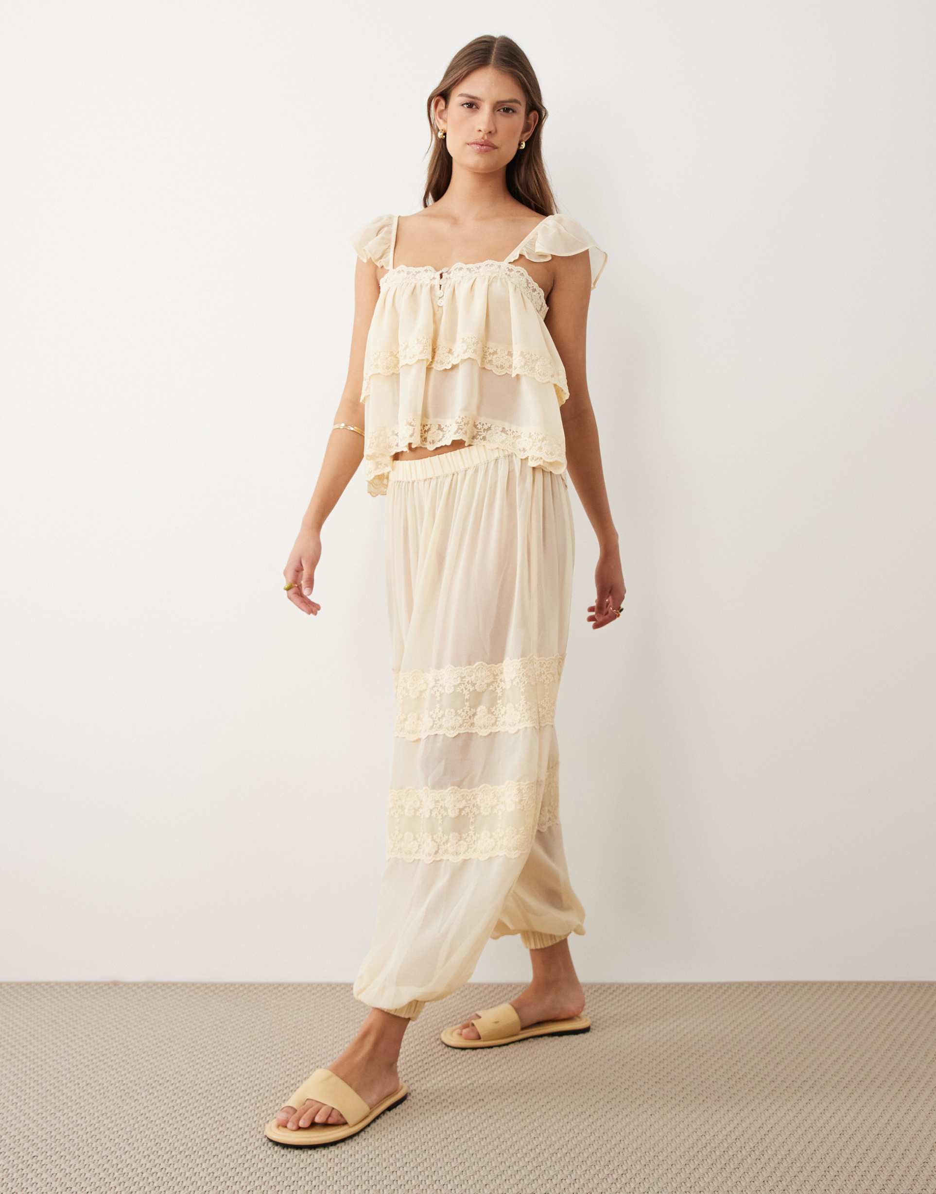 miss selfridge lace insert bloomer pants in ecru