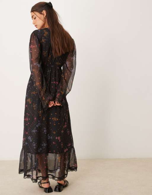 Miss Selfridge lace insert maxi dress in floral print, 3 of 4