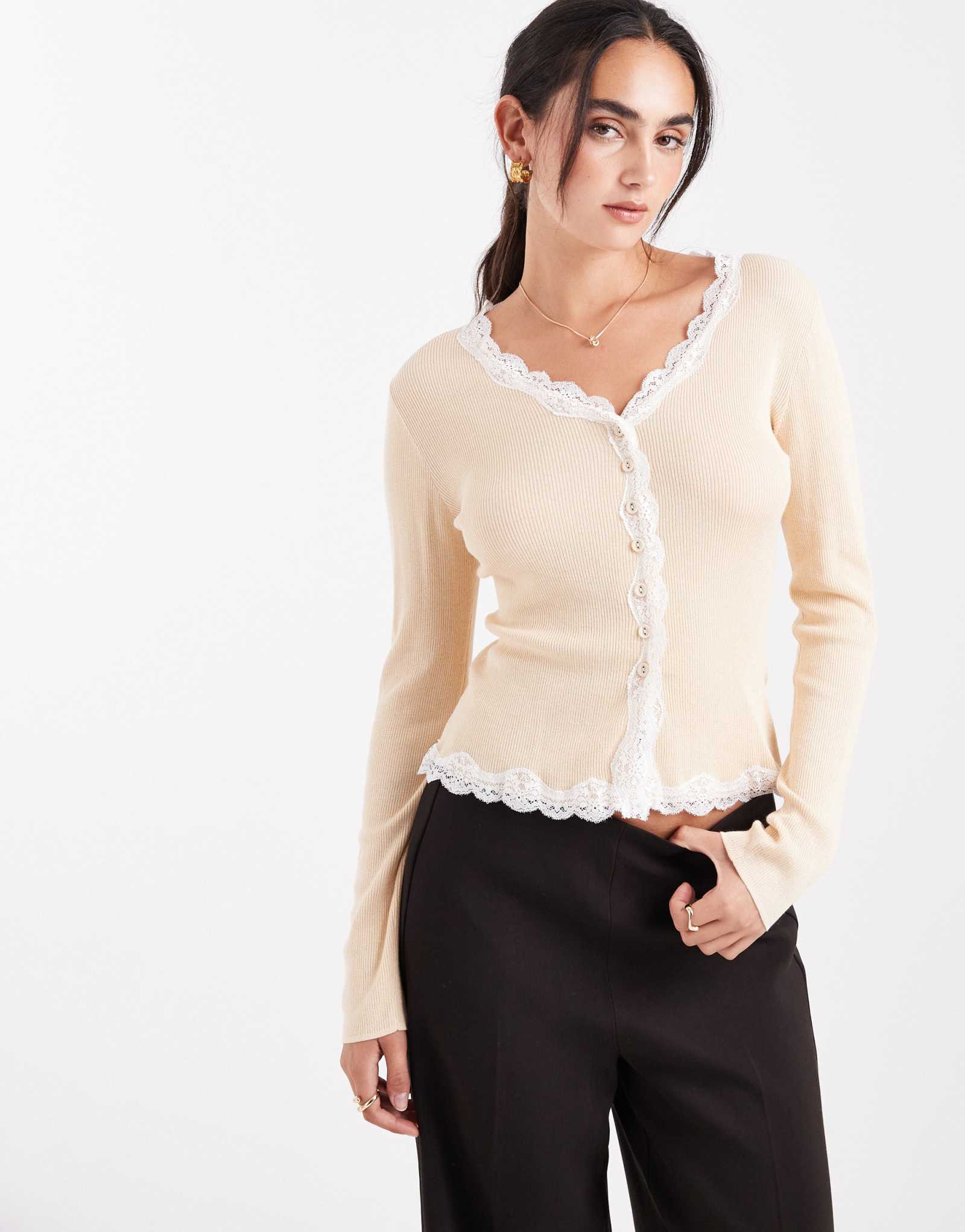 Бежевый кардиган с кружевной отделкой Miss Selfridge